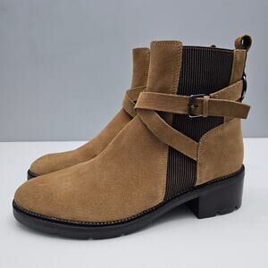 NEW Donald Pliner Savvy Ankle Bootie Womens 11 Tan Suede Chelsea Lug Sole Fall